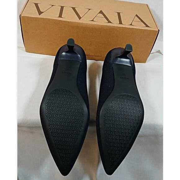 NIB Vivaia Sz 8 (39) SCARLETT Navy Blue Pointy Toe Kitten Heel Pumps - Picture 4 of 7